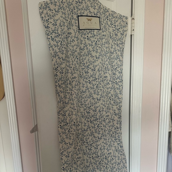 Agua by Agua Bendita garment bag 43"x18" - Picture 2 of 2